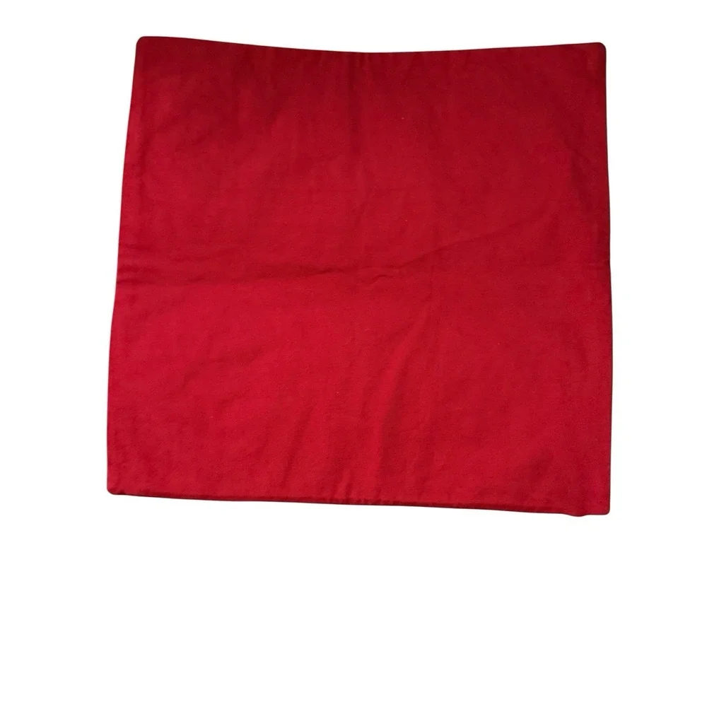 Pottery Barn Red Kyla Pillow Slip Case Embroidered White Medallion‎ 18x18
